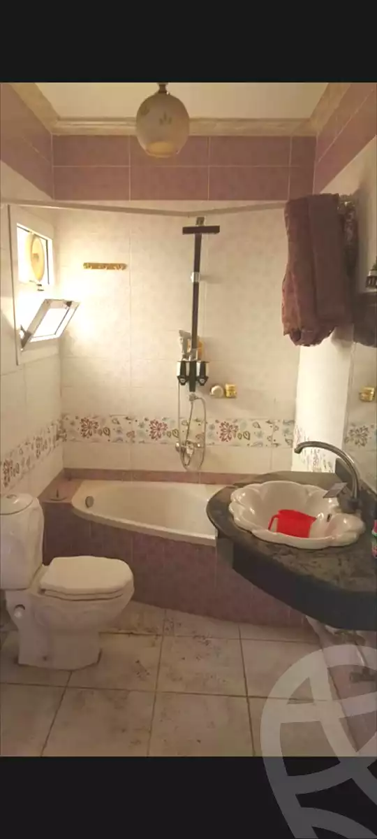 https://aqarmap.com.eg/ar/listing/7322016-for-sale-cairo-madinat-el-salam-el-nahda