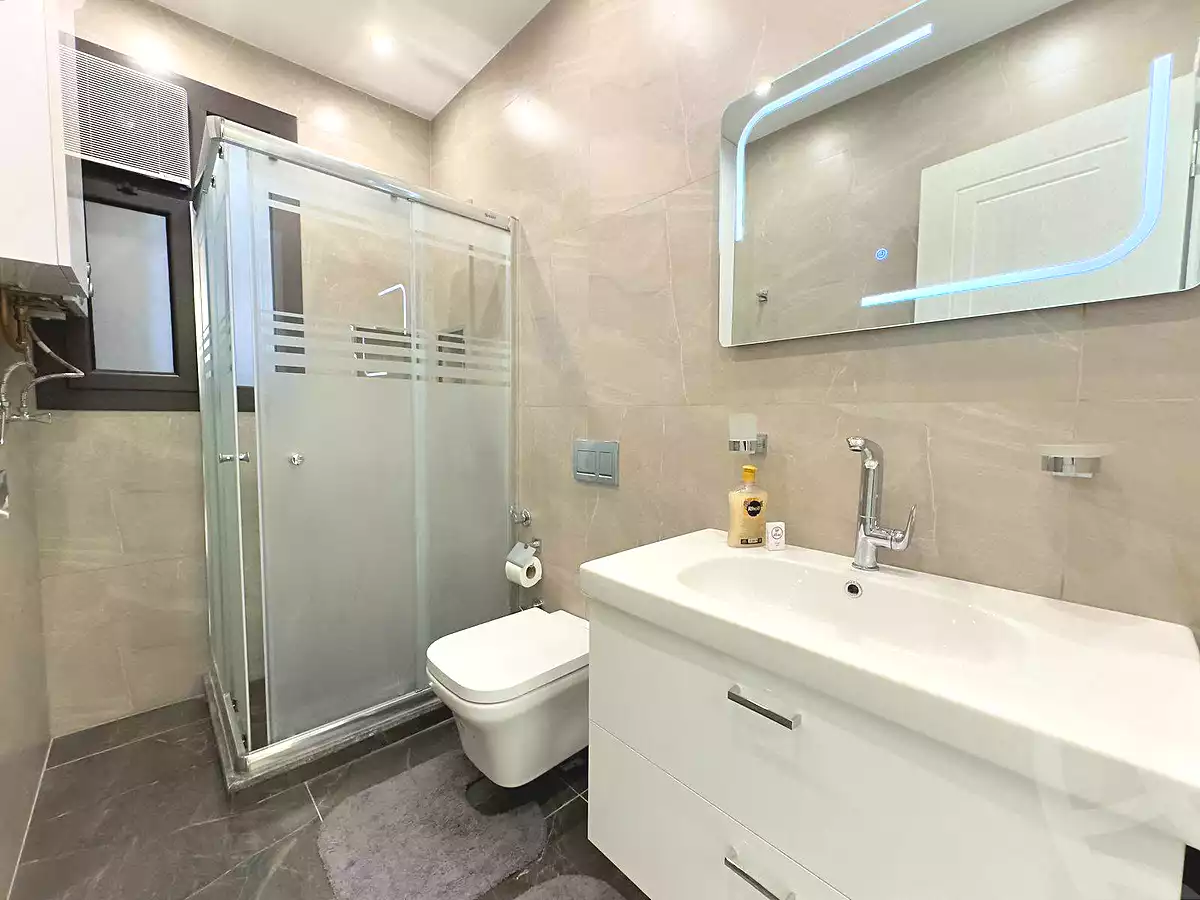 https://aqarmap.com.eg/en/listing/7322132-for-sale-cairo-new-cairo-compounds-district-5-the-plateau-district-5