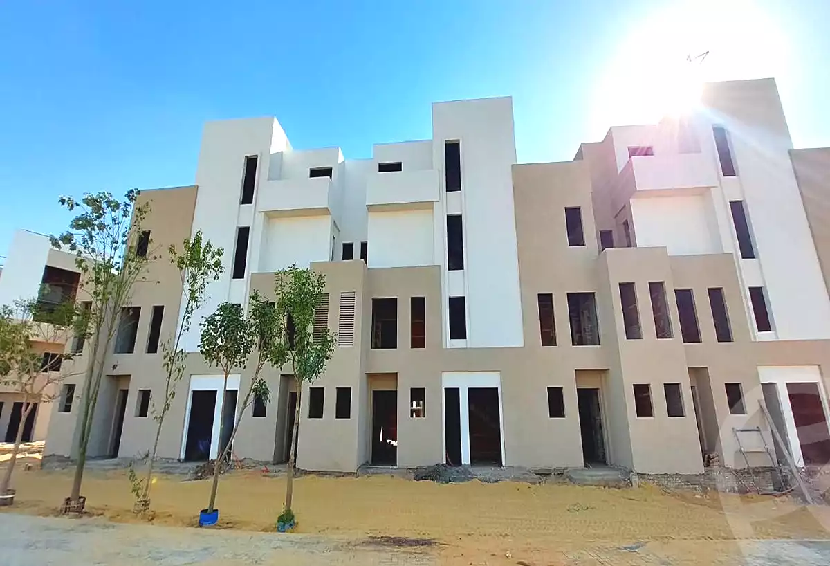 https://aqarmap.com.eg/ar/listing/7322350-for-sale-cairo-new-cairo-lmstqbl-syty-compounds-rosail-city-compound-khaled-sabry-holding