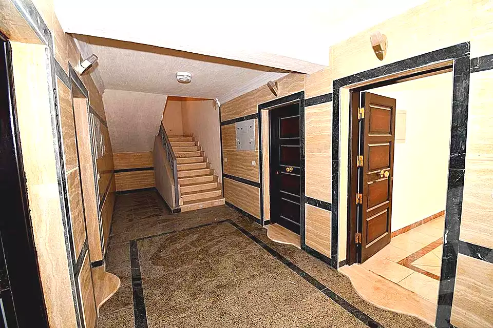 https://aqarmap.com.eg/en/listing/7322498-for-sale-cairo-el-sheikh-zayed-city-mntq-fr-y-bmdyn-lshykh-zyd
