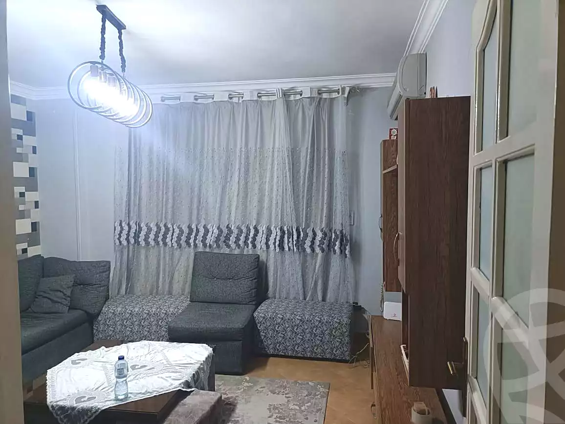 https://aqarmap.com.eg/ar/listing/7322499-for-sale-cairo-6th-of-october-el-ahyaa-neighborhood-1st-sixth-neighborhood