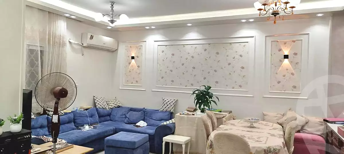 https://aqarmap.com.eg/ar/listing/7322540-for-sale-cairo-el-sheikh-zayed-city-compounds-el-khamayel