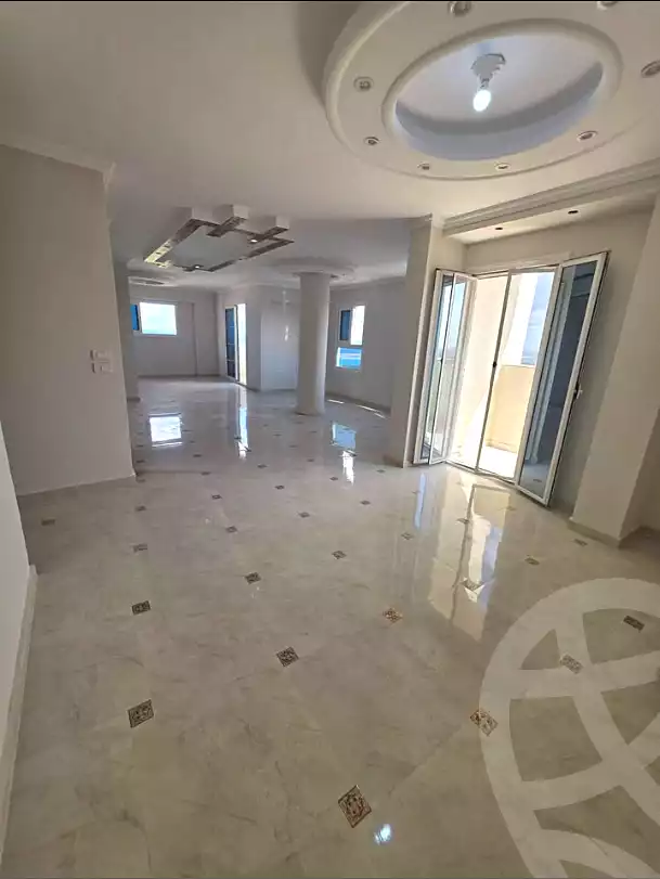 https://aqarmap.com.eg/ar/listing/7322628-for-rent-alexandria-el-montazah