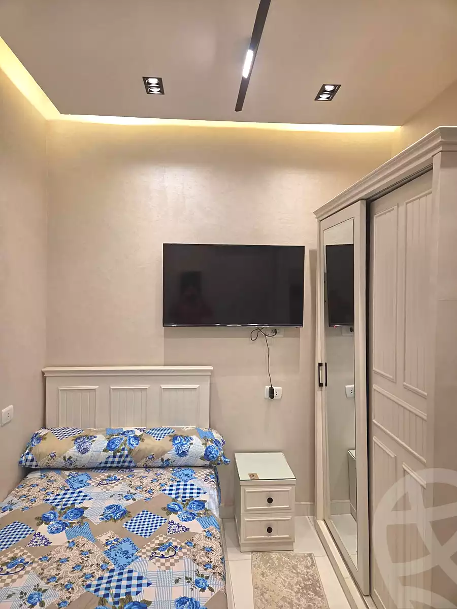 https://aqarmap.com.eg/ar/listing/7322706-for-rent-cairo-6th-of-october-el-ahyaa-neighborhood-1st-third-neighborhood