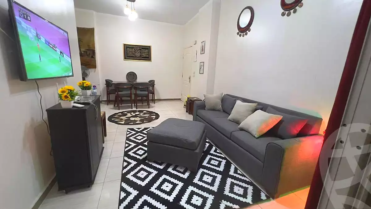 https://aqarmap.com.eg/ar/listing/7322744-for-rent-cairo-6th-of-october-hadaeq-october-compounds-djlh-blmz-m-mr-lmrshdy