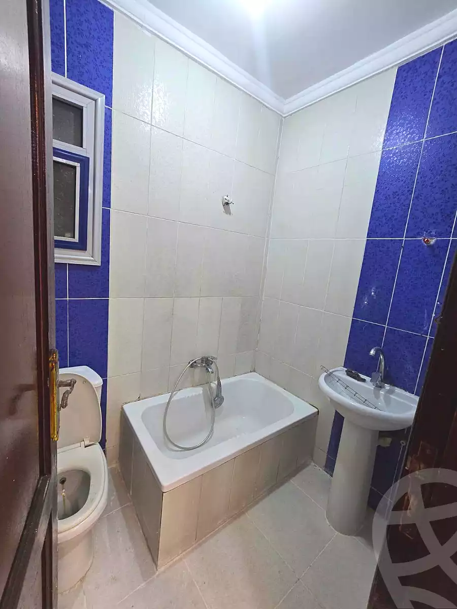 https://aqarmap.com.eg/en/listing/7322768-for-sale-alexandria-al-agamy-el-kilo-21