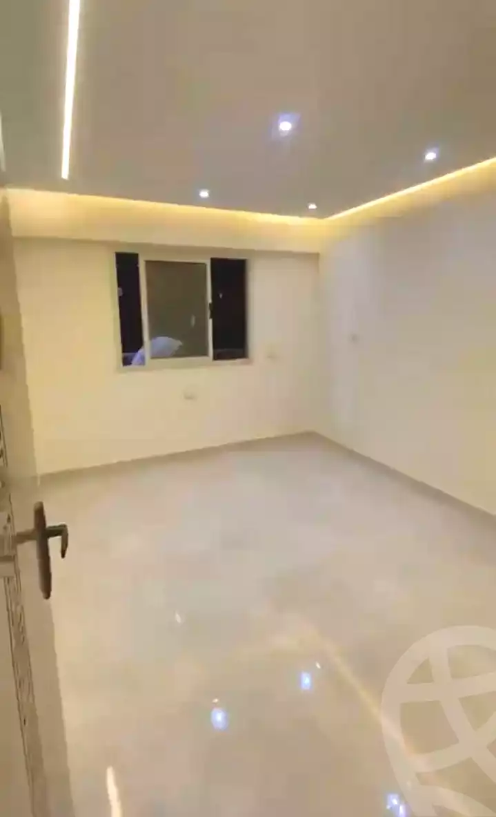 https://aqarmap.com.eg/en/listing/7323025-for-rent-alexandria-el-asafra-shr-45