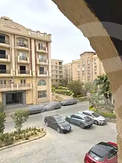 https://aqarmap.com.eg/en/listing/7322985-for-sale-cairo-new-cairo-compounds-el-ashrafia