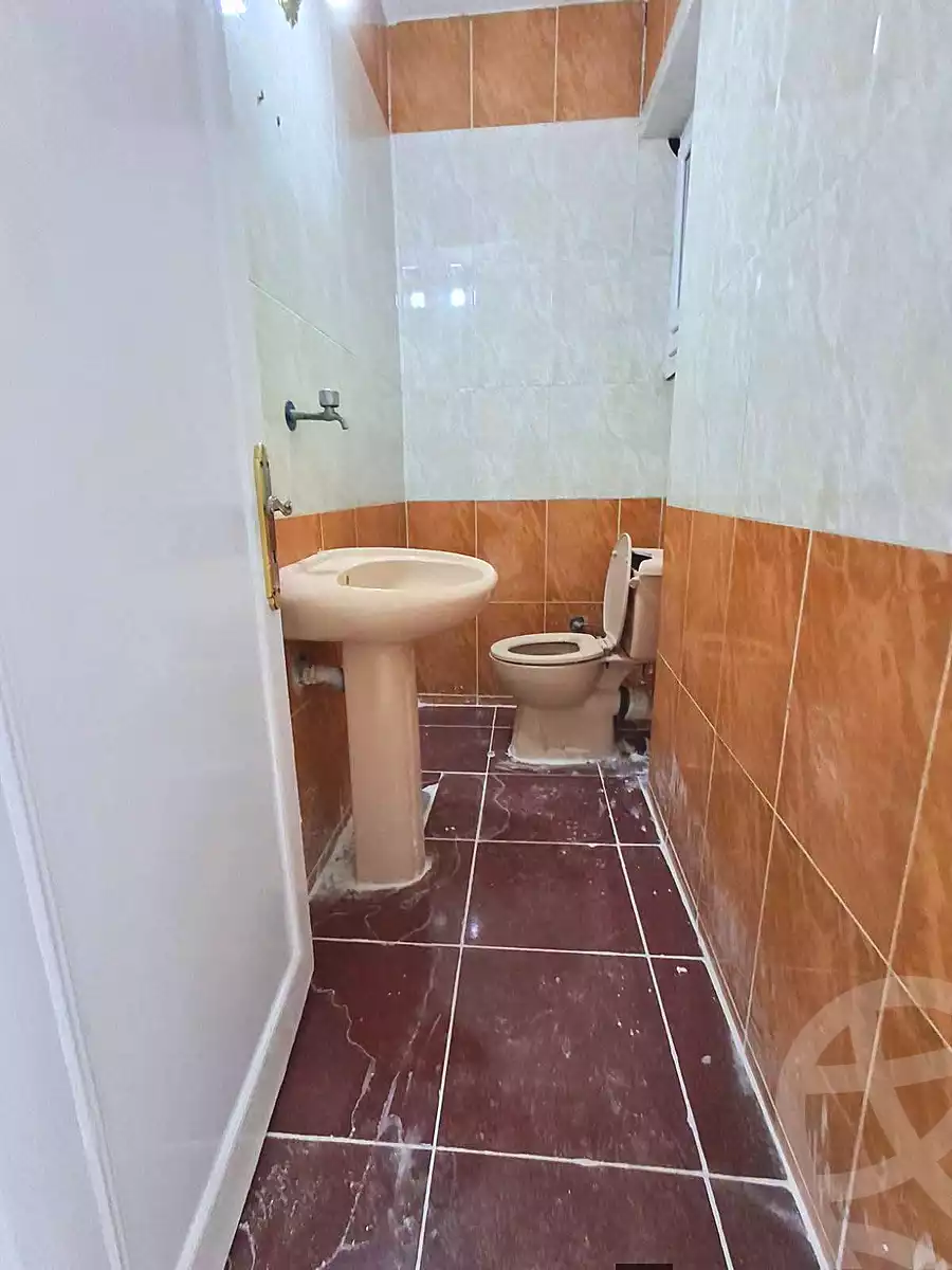 https://aqarmap.com.eg/ar/listing/7323471-for-sale-alexandria-al-agamy-shataa-el-nakheel
