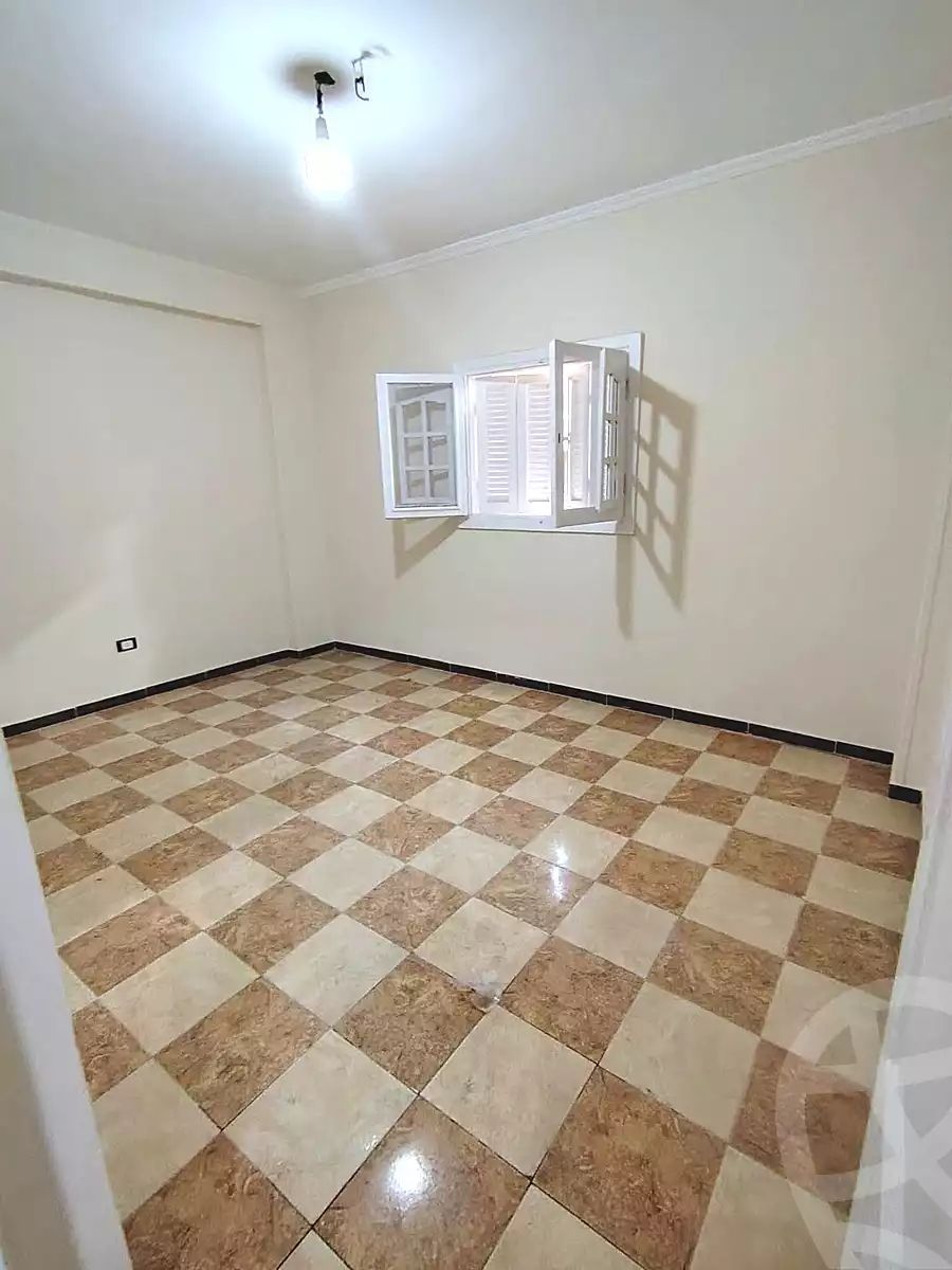 https://aqarmap.com.eg/en/listing/7323593-for-sale-alexandria-lsywf-el-falki