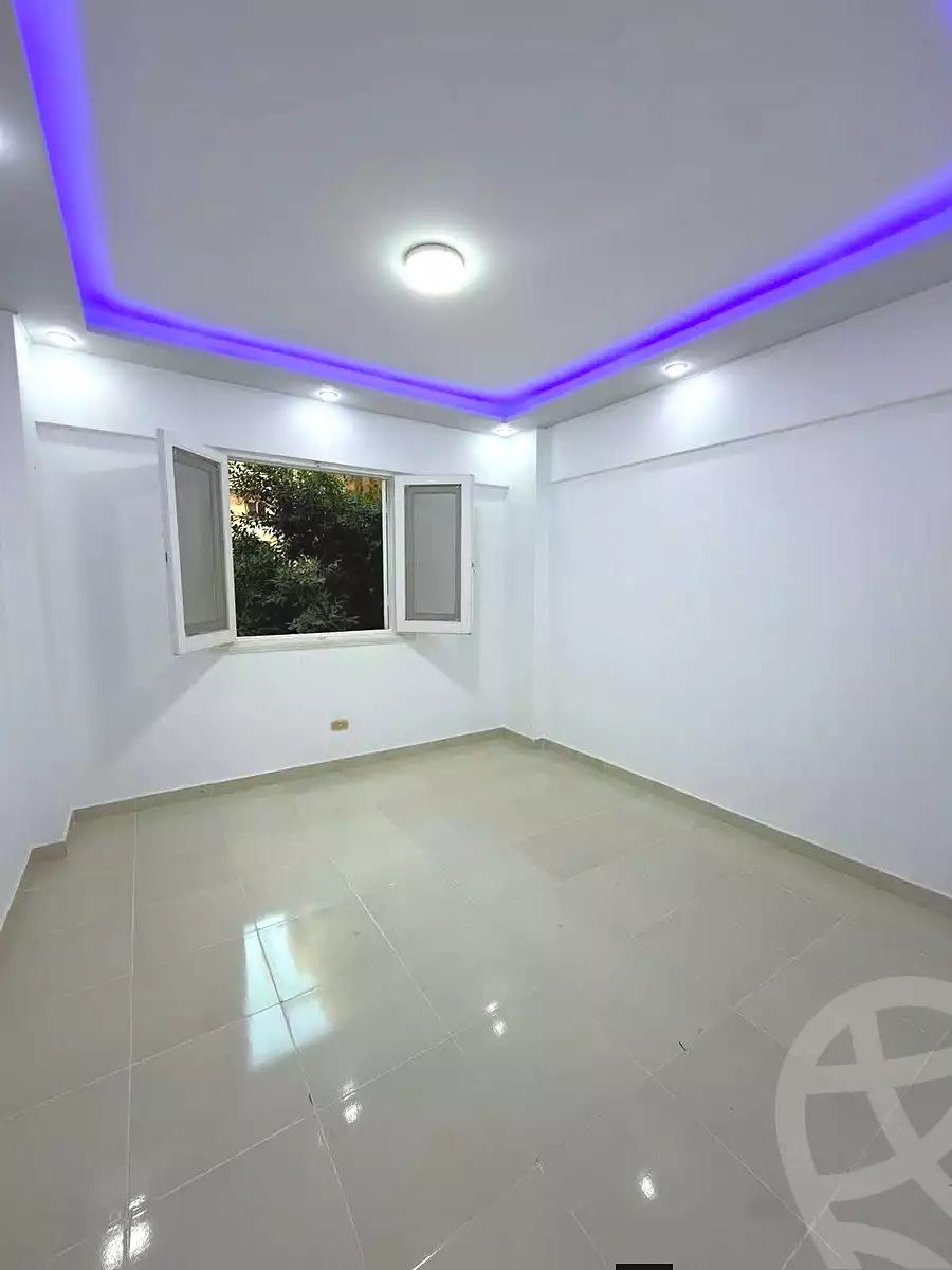 https://aqarmap.com.eg/ar/listing/7323607-for-sale-alexandria-al-agamy-shataa-el-nakheel