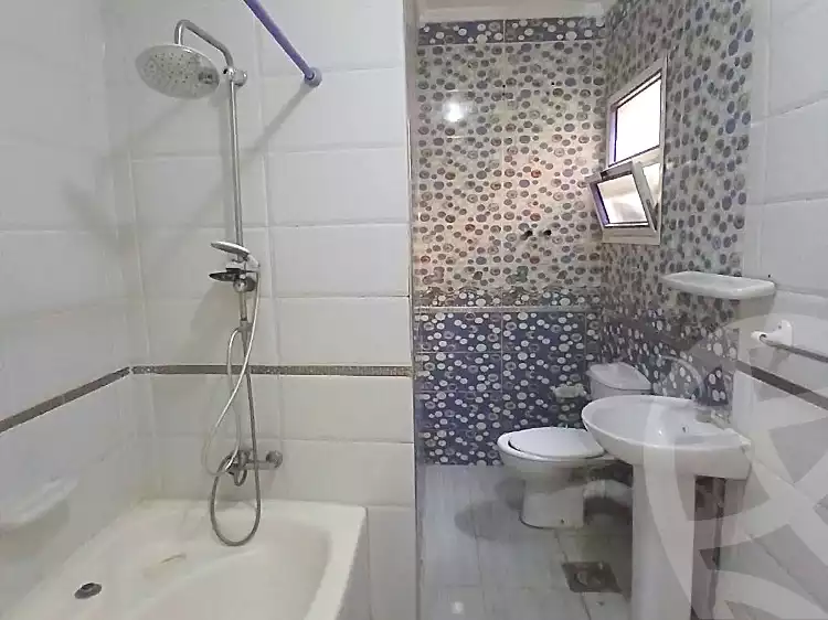 https://aqarmap.com.eg/en/listing/7323683-for-sale-alexandria-lsywf-el-falki