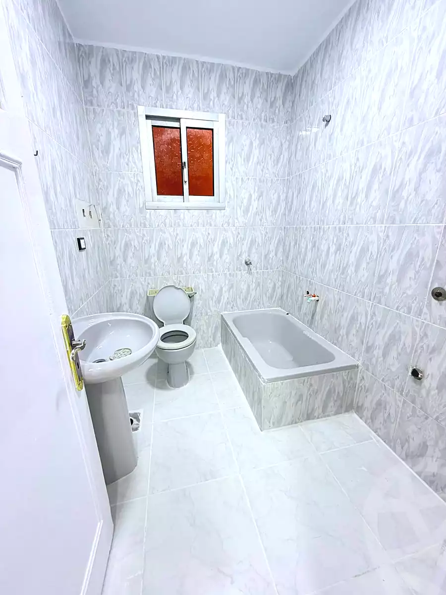 https://aqarmap.com.eg/en/listing/7323803-for-sale-alexandria-al-agamy-shataa-el-nakheel