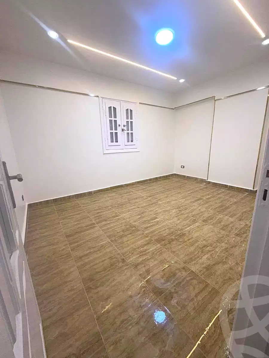 https://aqarmap.com.eg/en/listing/7323862-for-sale-alexandria-sydy-bshr-sydy-bshr-bhry-street-16