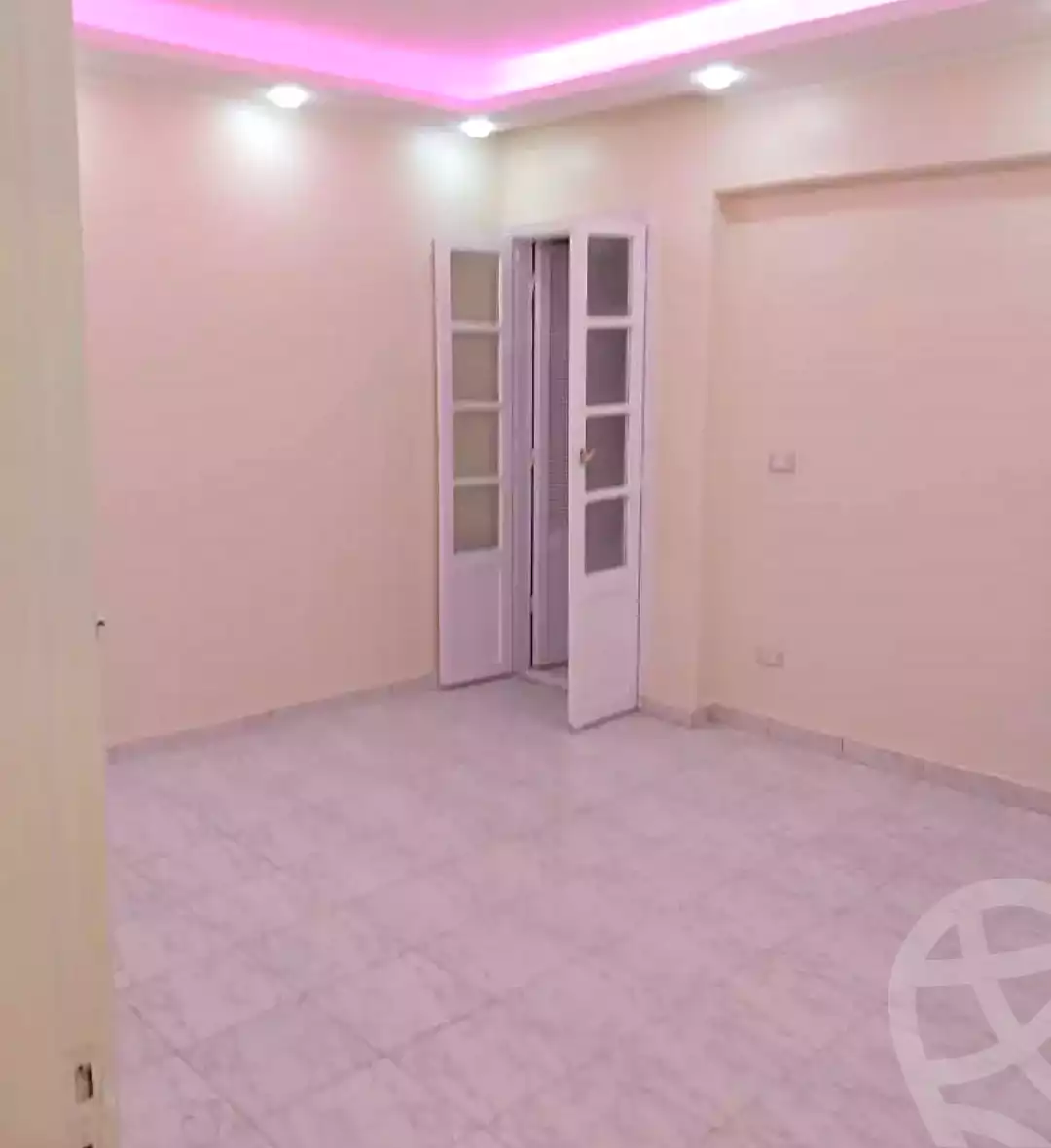 https://aqarmap.com.eg/en/listing/7323888-for-sale-alexandria-miami-mahmoud-el-isawy-st