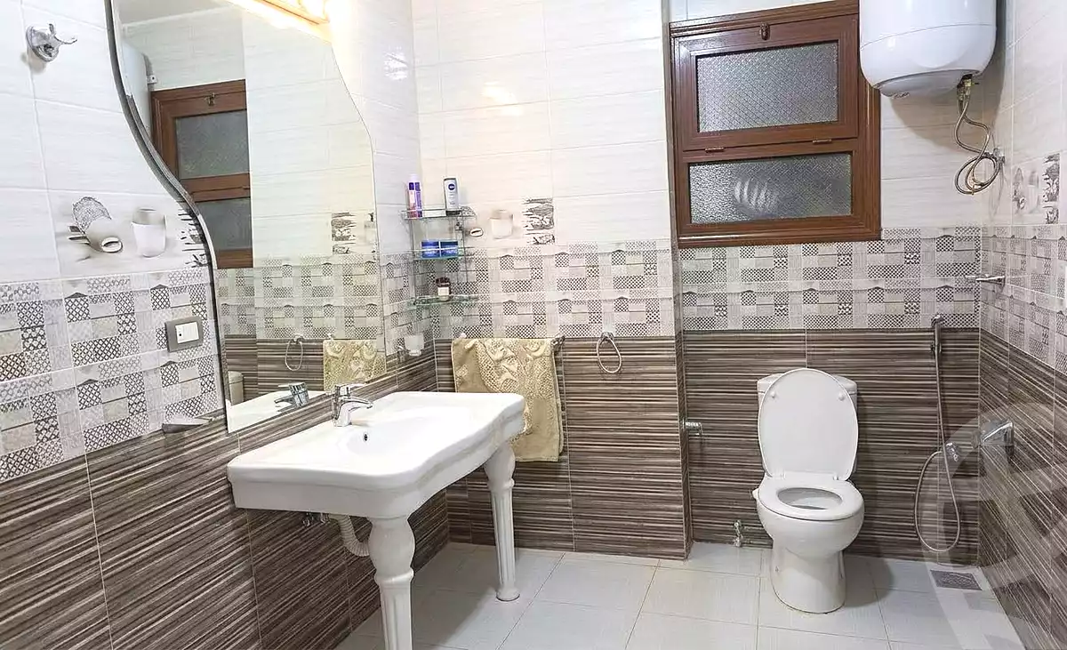https://aqarmap.com.eg/en/listing/7324008-for-sale-cairo-helwan-hadayek-helwan-nile-corniche-st