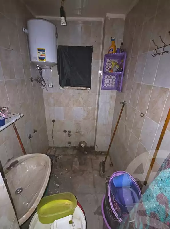https://aqarmap.com.eg/en/listing/7324252-for-sale-alexandria-al-agamy-el-hanouvel-radwan-st