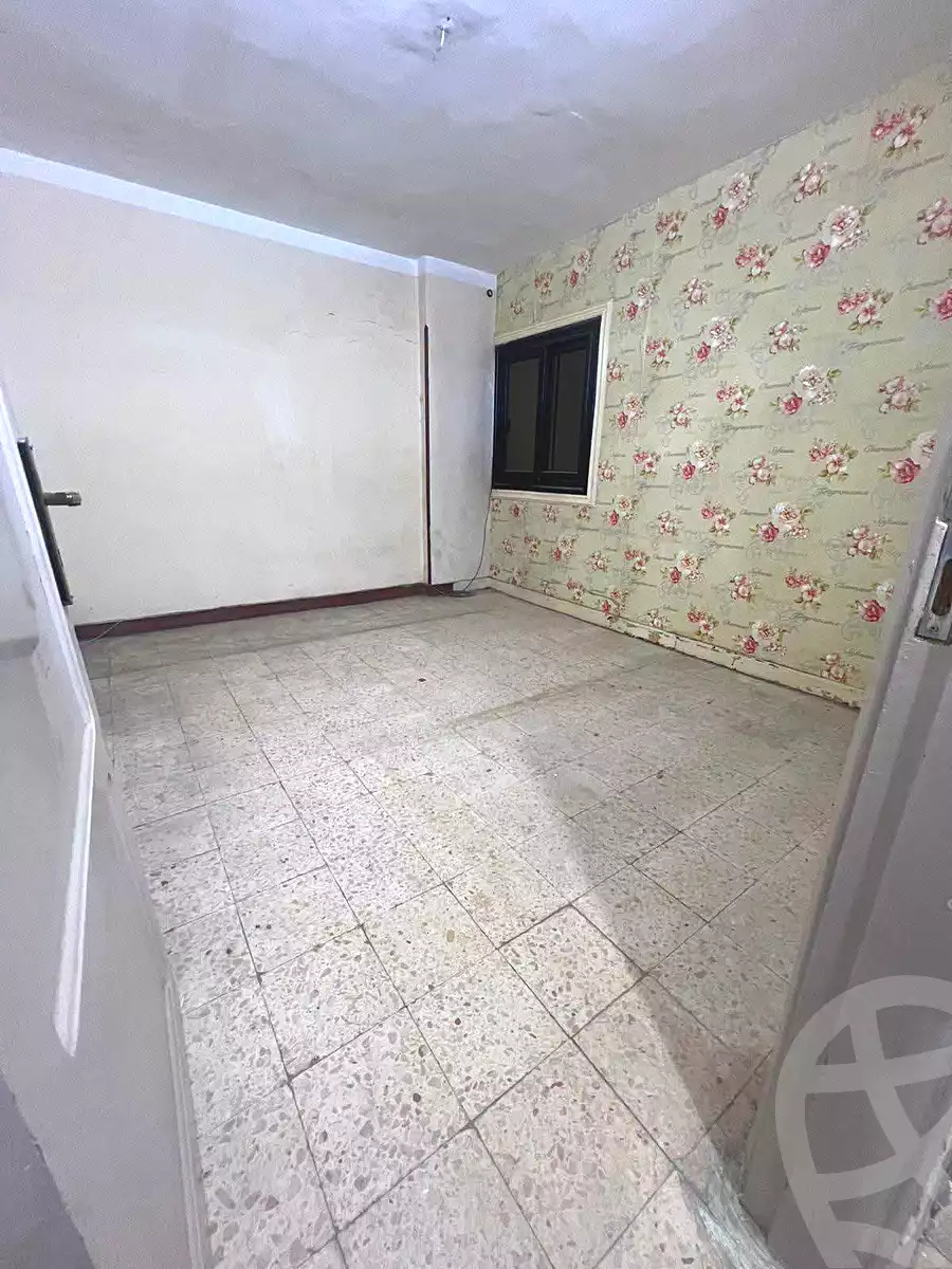 https://aqarmap.com.eg/en/listing/7323738-for-sale-cairo-helwan-mahmoud-khater-st