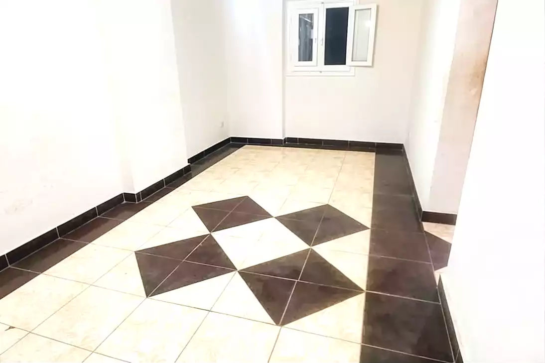 https://aqarmap.com.eg/en/listing/7324519-for-rent-alexandria-shds