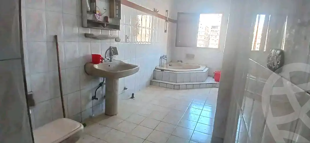 https://aqarmap.com.eg/en/listing/7325225-for-rent-cairo-hadayek-el-koba-hamamat-el-koba