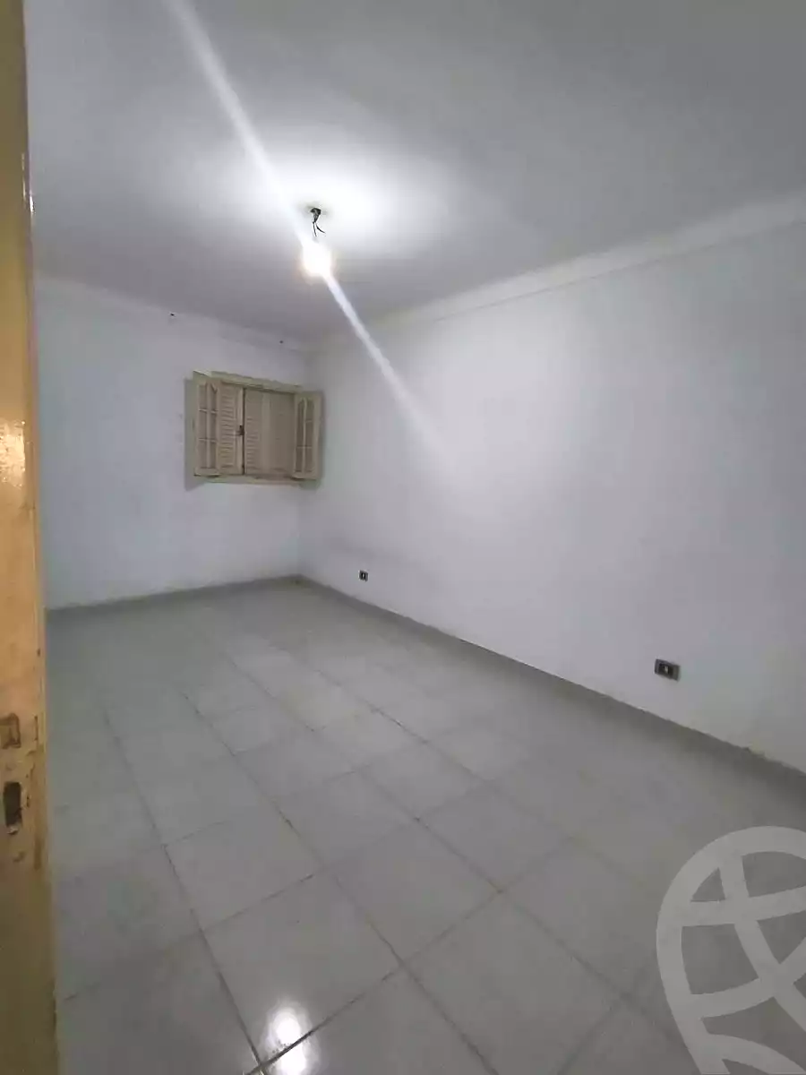 https://aqarmap.com.eg/ar/listing/7325272-for-rent-alexandria-sydy-bshr-sydy-bshr-bhry