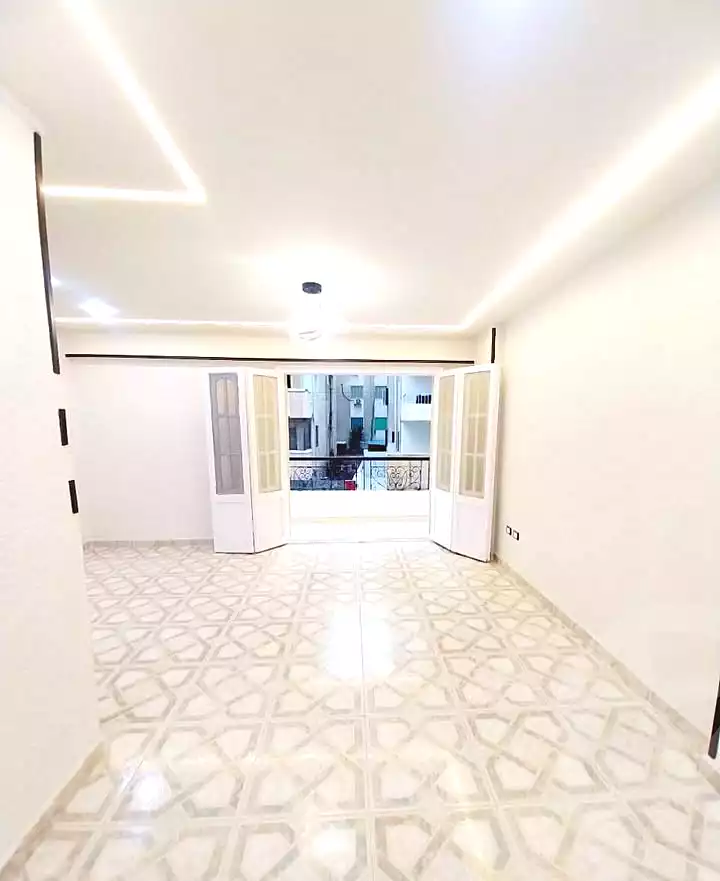 https://aqarmap.com.eg/ar/listing/7325363-for-sale-alexandria-al-agamy-shataa-el-nakheel