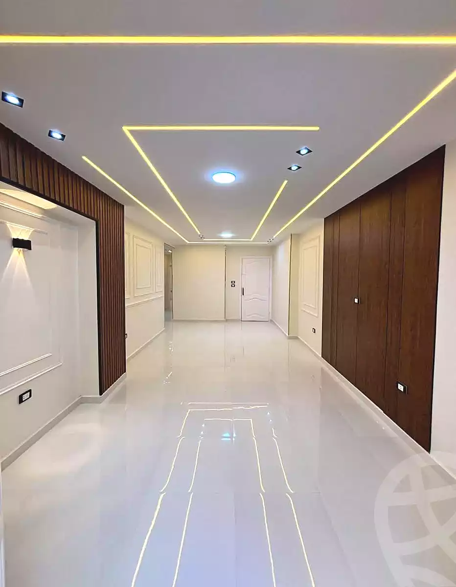 https://aqarmap.com.eg/ar/listing/7325449-for-sale-alexandria-miami-el-arman-st