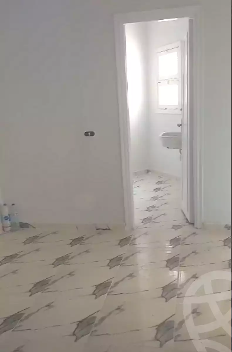 https://aqarmap.com.eg/en/listing/7325519-for-sale-alexandria-al-agamy-el-hanouvel