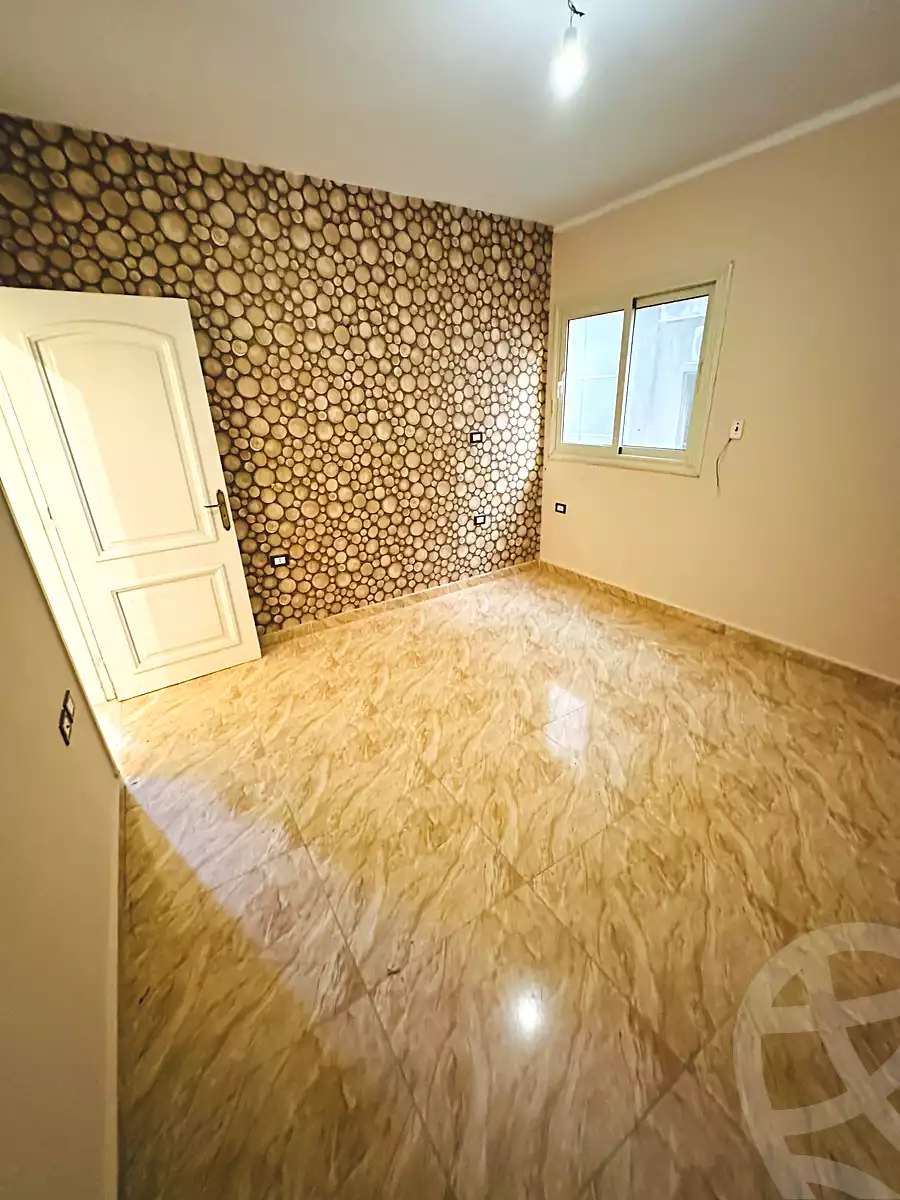 https://aqarmap.com.eg/en/listing/7325523-for-rent-cairo-el-haram-shareaa-naser-el-thawrah