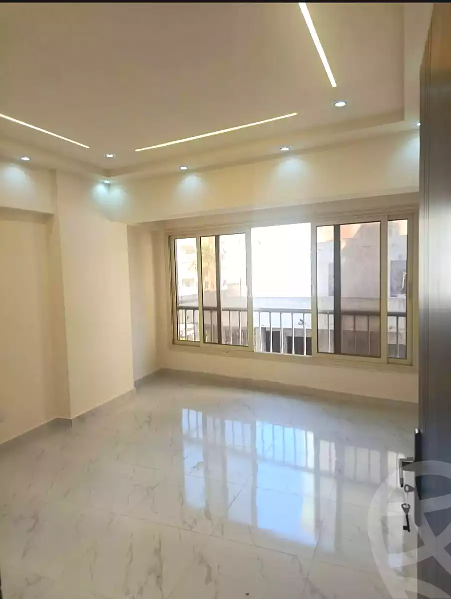 https://aqarmap.com.eg/ar/listing/7325665-for-sale-alexandria-al-agamy-lbytsh-ain-shams-st