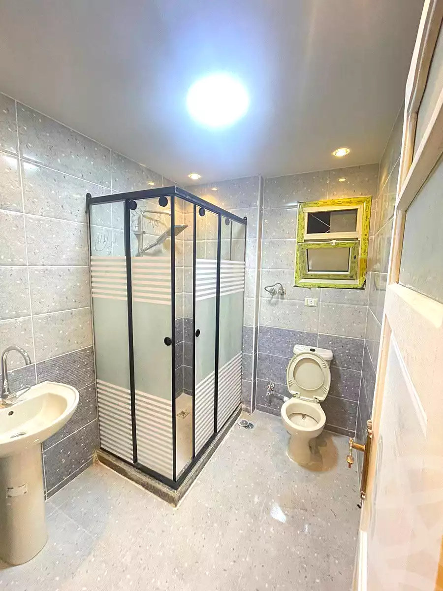 https://aqarmap.com.eg/en/listing/7325670-for-sale-alexandria-sydy-bshr-sydy-bshr-bhry-gamal-abd-el-nasir-st