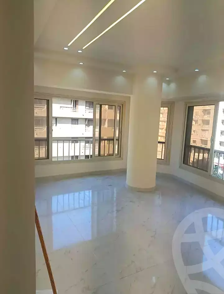 https://aqarmap.com.eg/en/listing/7325691-for-sale-alexandria-al-agamy-lbytsh-ain-shams-st