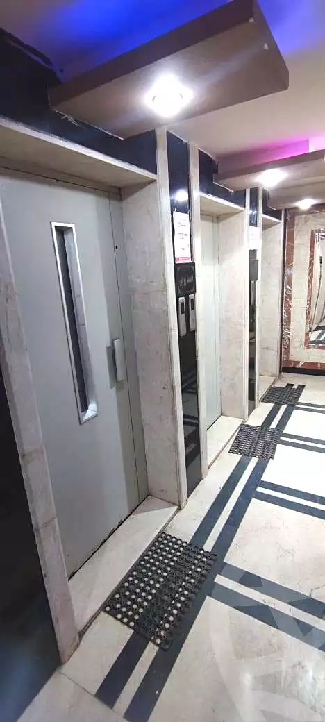 https://aqarmap.com.eg/en/listing/7325702-for-sale-alexandria-alhadara-lhdr-qbly