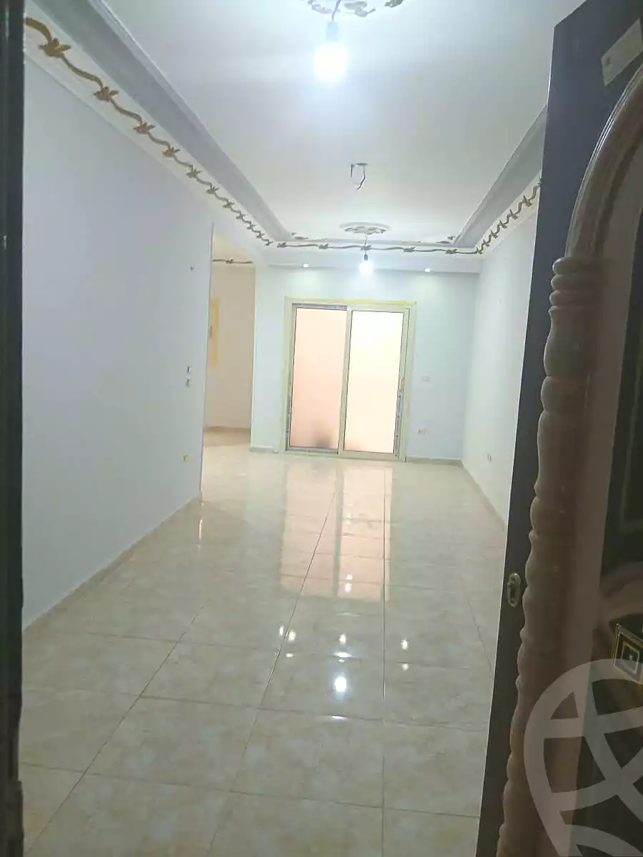https://aqarmap.com.eg/en/listing/7325744-for-sale-cairo-helwan-kwrnysh-hlwn