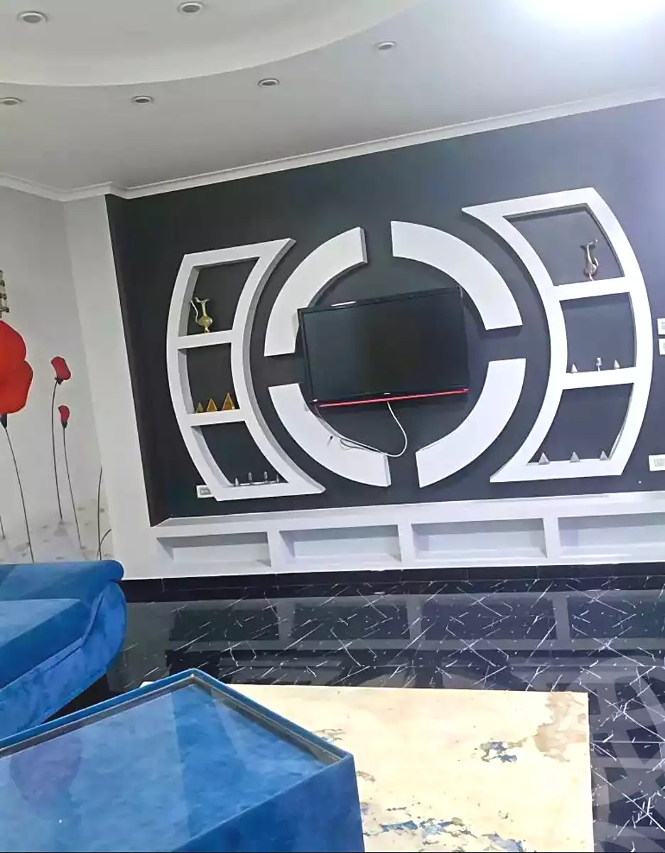 https://aqarmap.com.eg/en/listing/7325894-for-sale-cairo-helwan-kwrnysh-hlwn