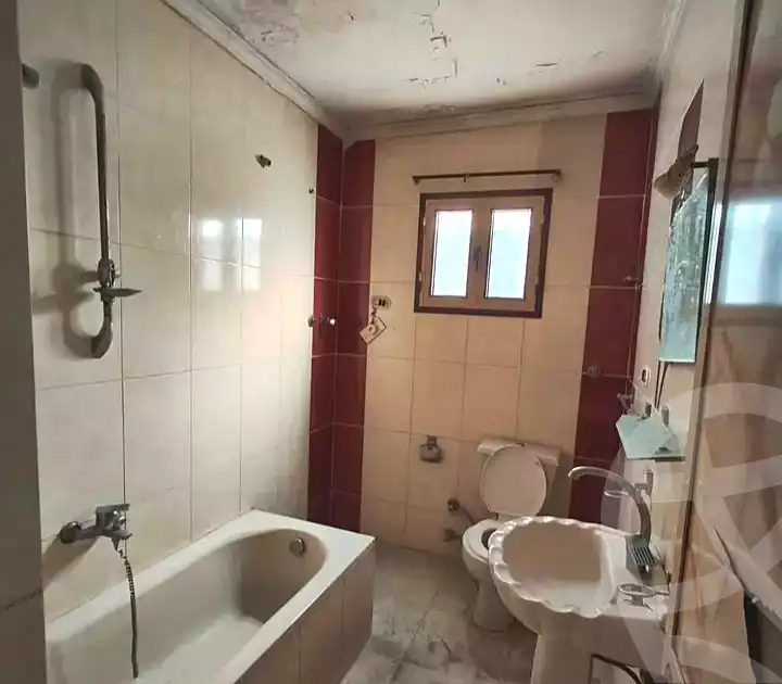 https://aqarmap.com.eg/ar/listing/7325946-for-sale-alexandria-lsywf-el-falki-street-16-el-eslah