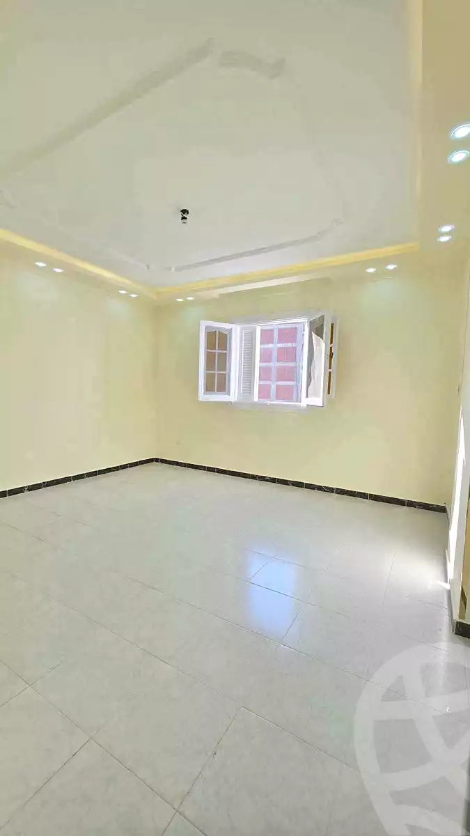 https://aqarmap.com.eg/ar/listing/7326061-for-sale-alexandria-sydy-bshr-sydy-bshr-bhry-gamal-abd-el-nasir-st