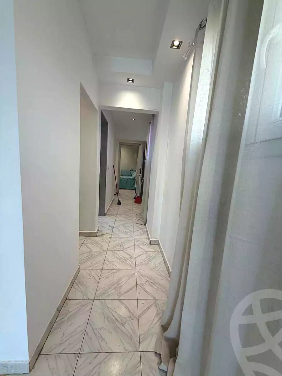 https://aqarmap.com.eg/ar/listing/7326075-for-sale-cairo-helwan-mohamed-sayed-ahmed-st