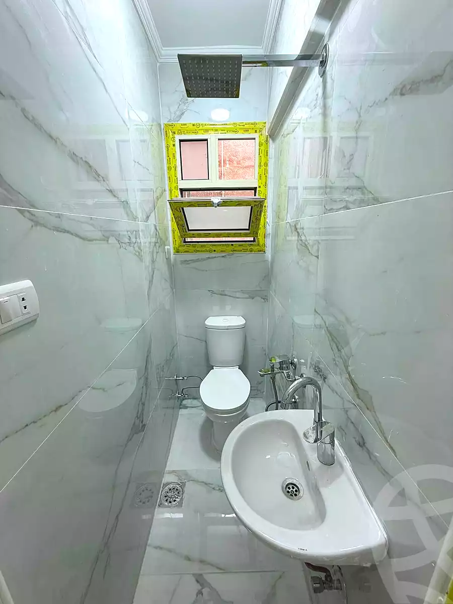 https://aqarmap.com.eg/en/listing/7326140-for-sale-alexandria-sydy-bshr-sydy-bshr-bhry-shr-mhmwd-l-yswy