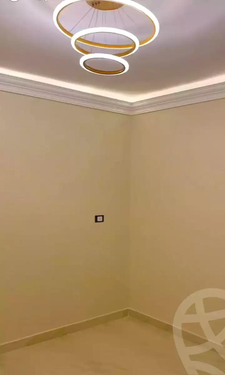 https://aqarmap.com.eg/en/listing/7326550-for-sale-cairo-ain-shams-ahmed-esmat-st