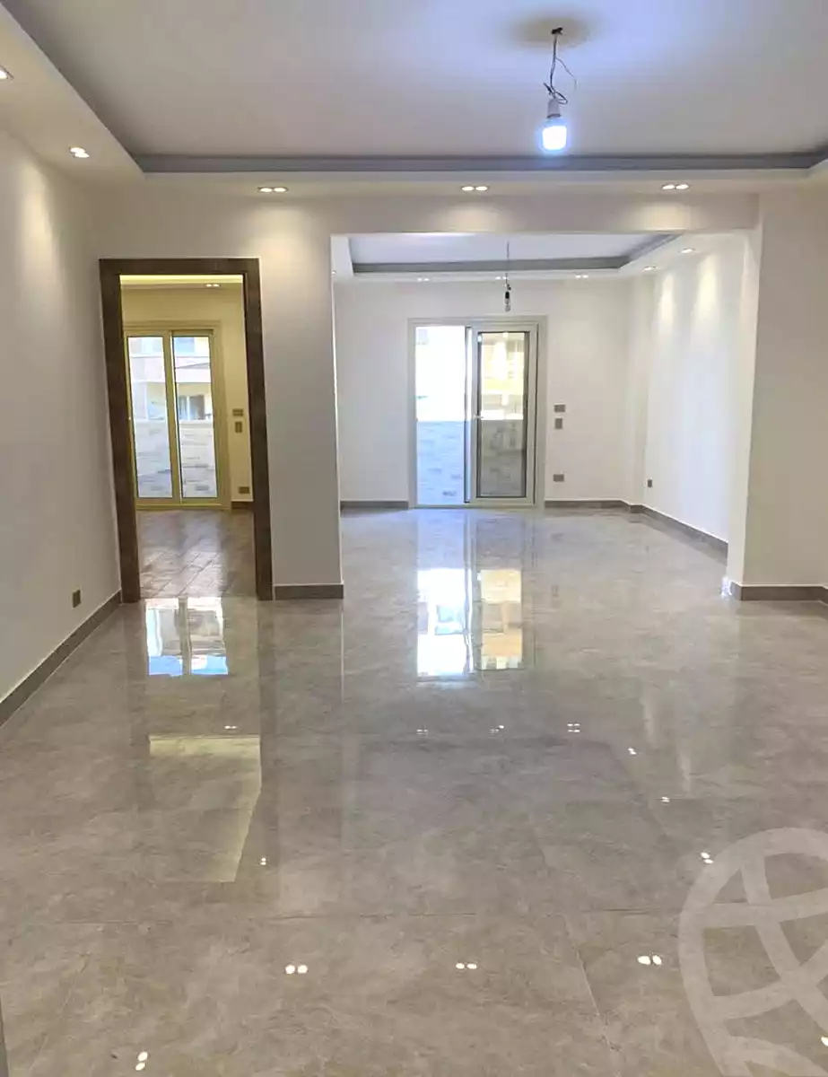 https://aqarmap.com.eg/ar/listing/7327080-for-sale-alexandria-miami-iskandar-ibrahim-st