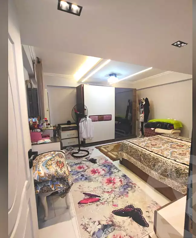 https://aqarmap.com.eg/ar/listing/7327135-for-sale-alexandria-al-agamy-lbytsh-ain-shams-st