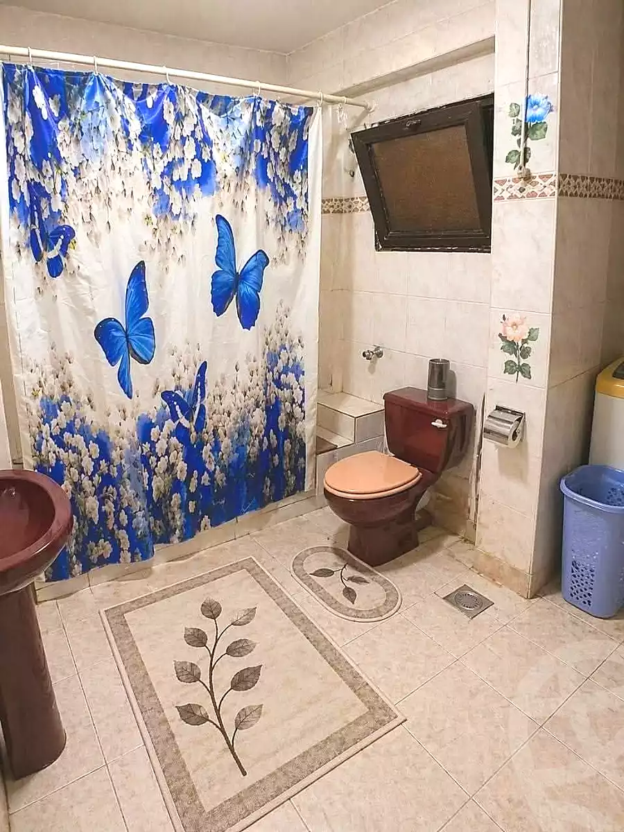 https://aqarmap.com.eg/ar/listing/7327571-for-sale-alexandria-al-agamy-lbytsh-ain-shams-st