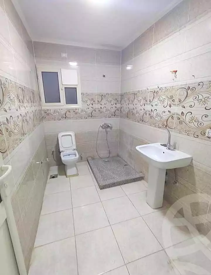 https://aqarmap.com.eg/ar/listing/7327595-for-rent-cairo-ain-shams-jsr-lswys
