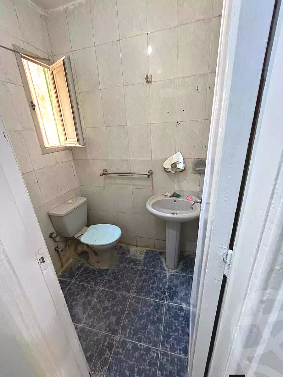 https://aqarmap.com.eg/en/listing/7327636-for-sale-alexandria-bahray-el-anfoshy-al-mosafer-khana-st