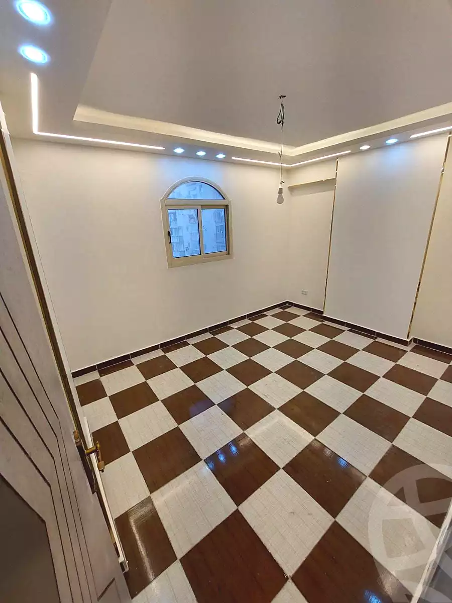 https://aqarmap.com.eg/ar/listing/7327701-for-sale-alexandria-sydy-bshr-sydy-bshr-bhry-shr-mhmwd-l-yswy