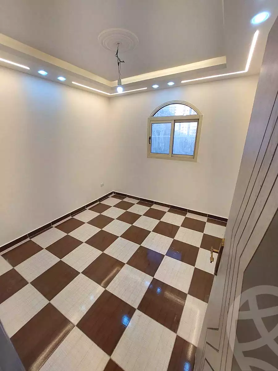 https://aqarmap.com.eg/ar/listing/7327701-for-sale-alexandria-sydy-bshr-sydy-bshr-bhry-shr-mhmwd-l-yswy