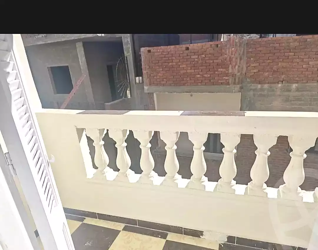 https://aqarmap.com.eg/ar/listing/7327740-for-sale-alexandria-al-agamy-lbytsh-el-hay-st