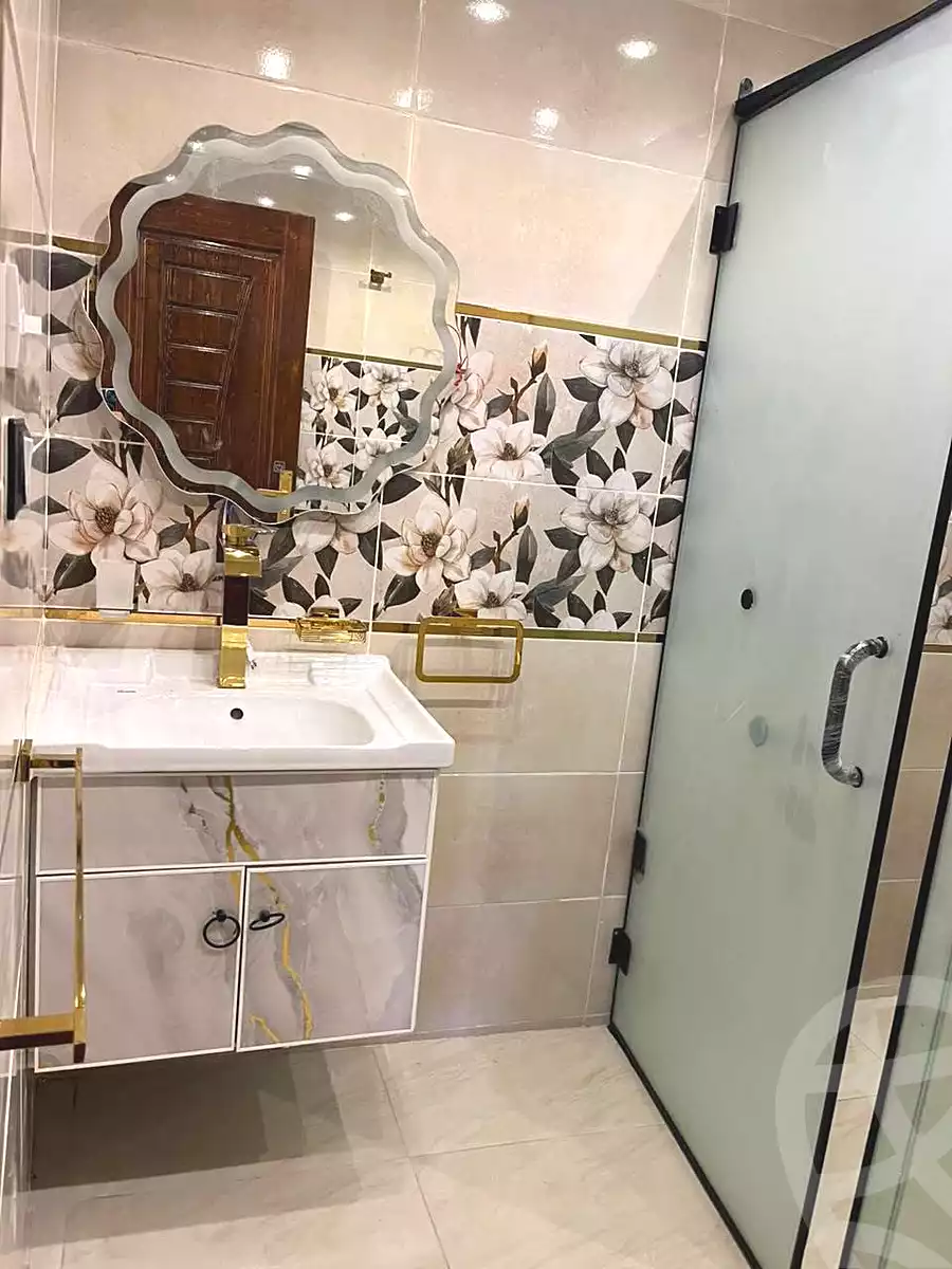https://aqarmap.com.eg/en/listing/7327781-for-sale-cairo-ain-shams-ahmed-esmat-st