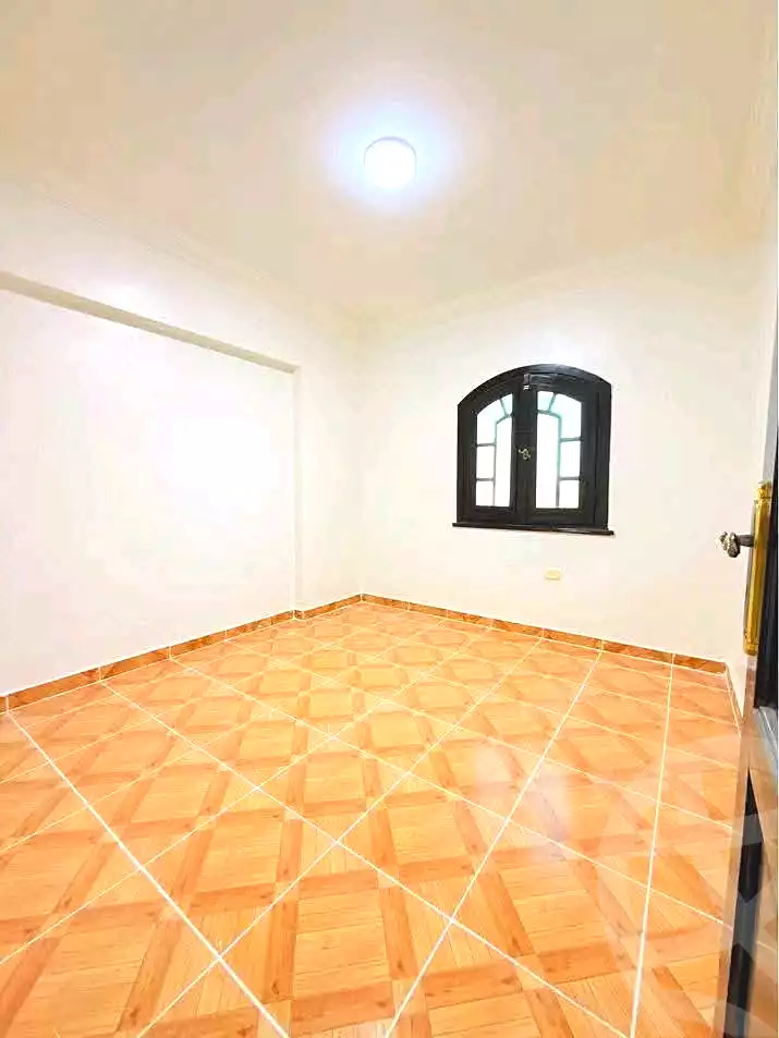 https://aqarmap.com.eg/ar/listing/7328042-for-sale-alexandria-al-agamy-shataa-el-nakheel